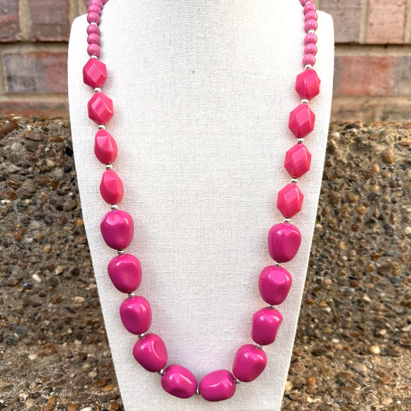 Joan Rivers Jewelry - Vintage Joan Rivers Boho Acrylic Pink Tri Color Beaded Necklace Silver Tone 30"